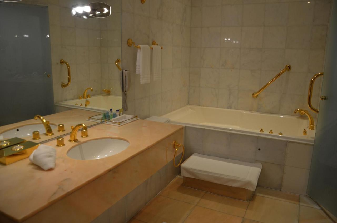 Le Meridien Ал Хада Екстериор снимка