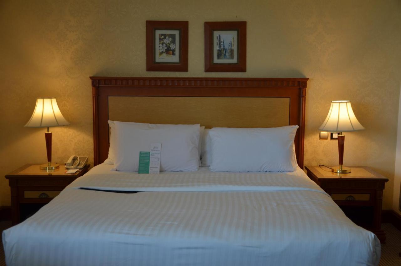 Le Meridien Ал Хада Екстериор снимка
