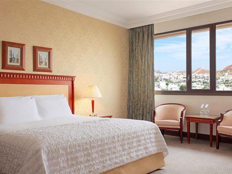 Le Meridien Ал Хада Екстериор снимка