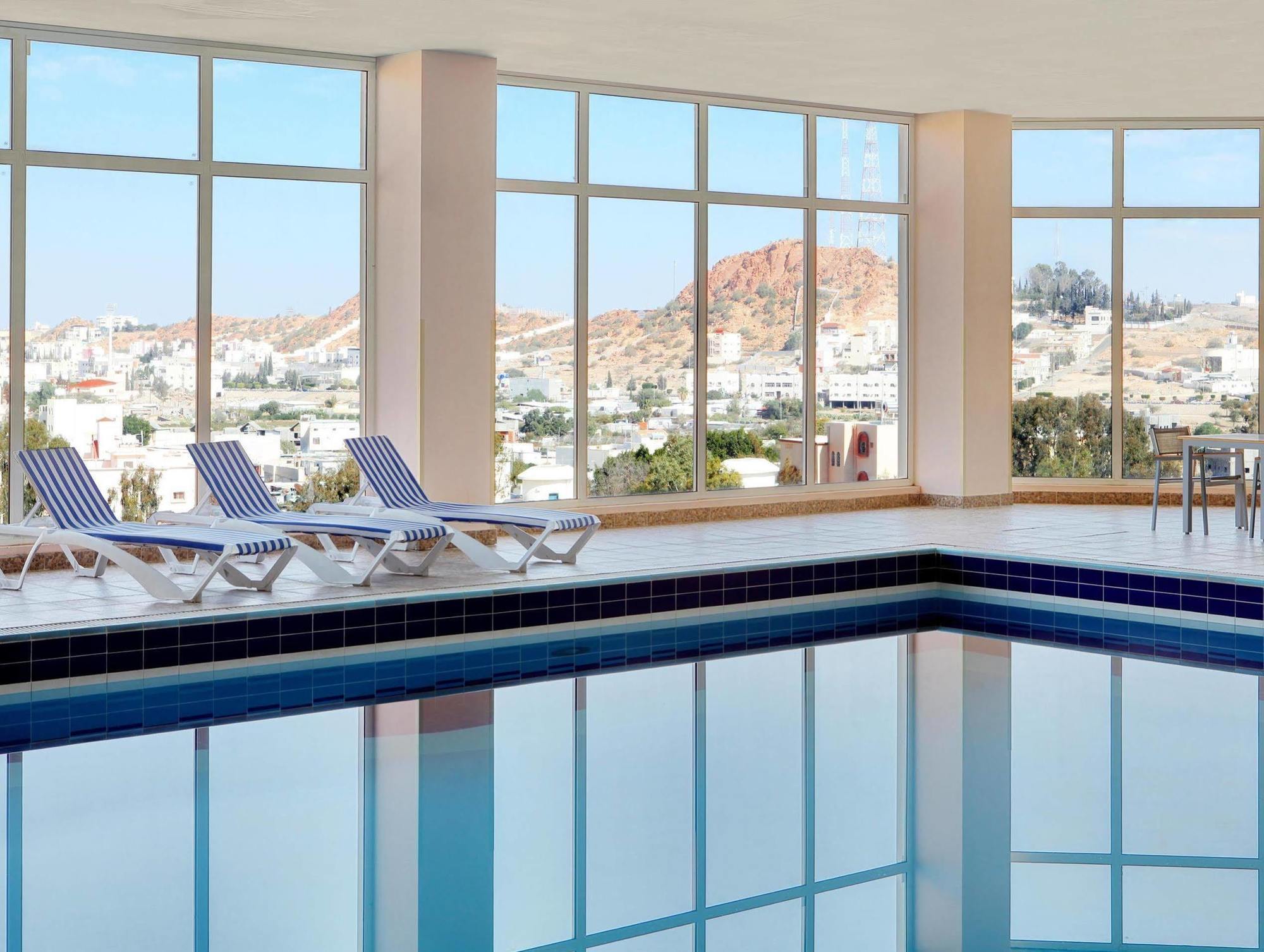 Le Meridien Ал Хада Екстериор снимка
