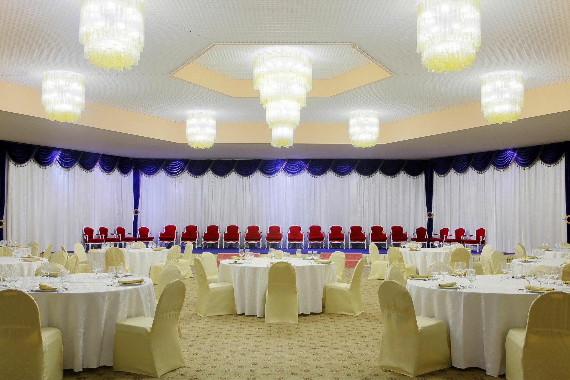 Le Meridien Ал Хада Екстериор снимка